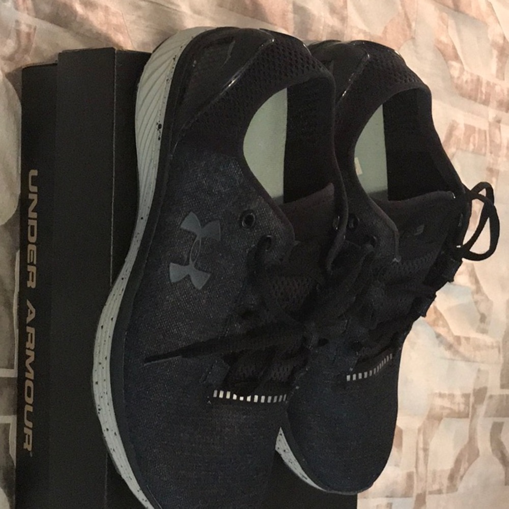 Under Armour women Sneakers